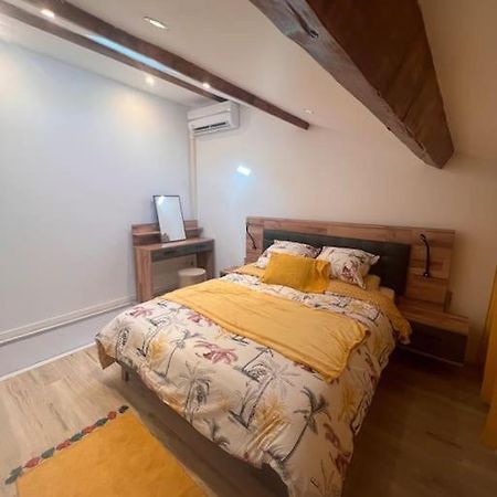 T2 Neuf Et Moderne Climatiser Avec Netflix Amazon 马赛 外观 照片